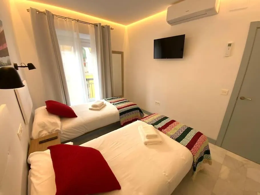 My Home In Triana, Luminoso Y Acogedor Apartamento Sevilha 0*,
