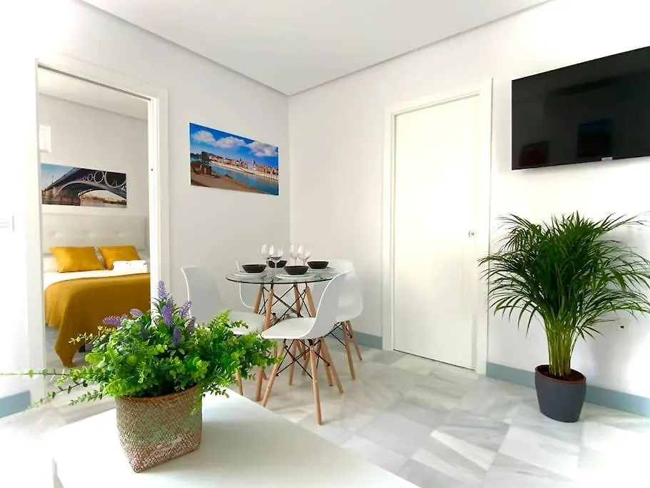 My Home In Triana, Luminoso Y Acogedor Apartamento Sevilha 0*,  Espanha