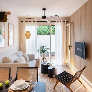 Magno Robles With Jacuzzi And Private Parking Apartamento
